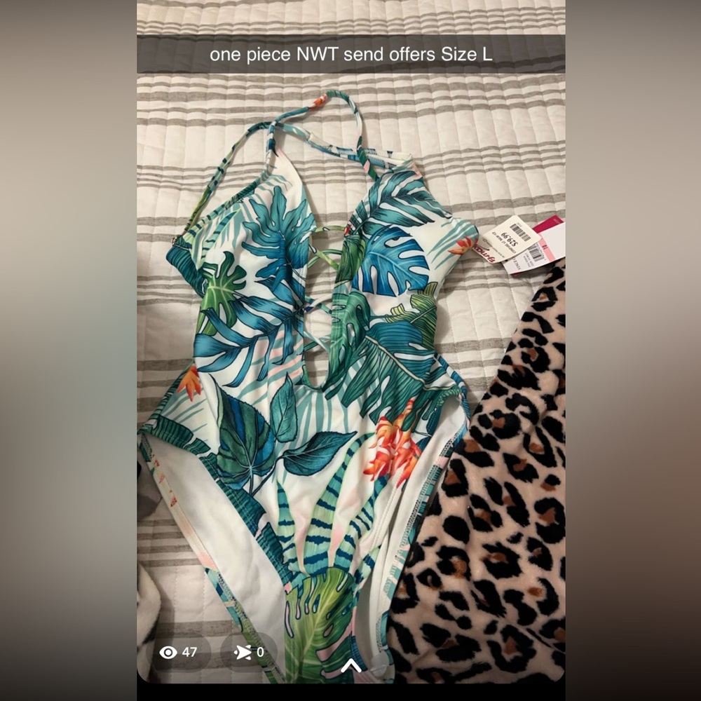 Bathing suit